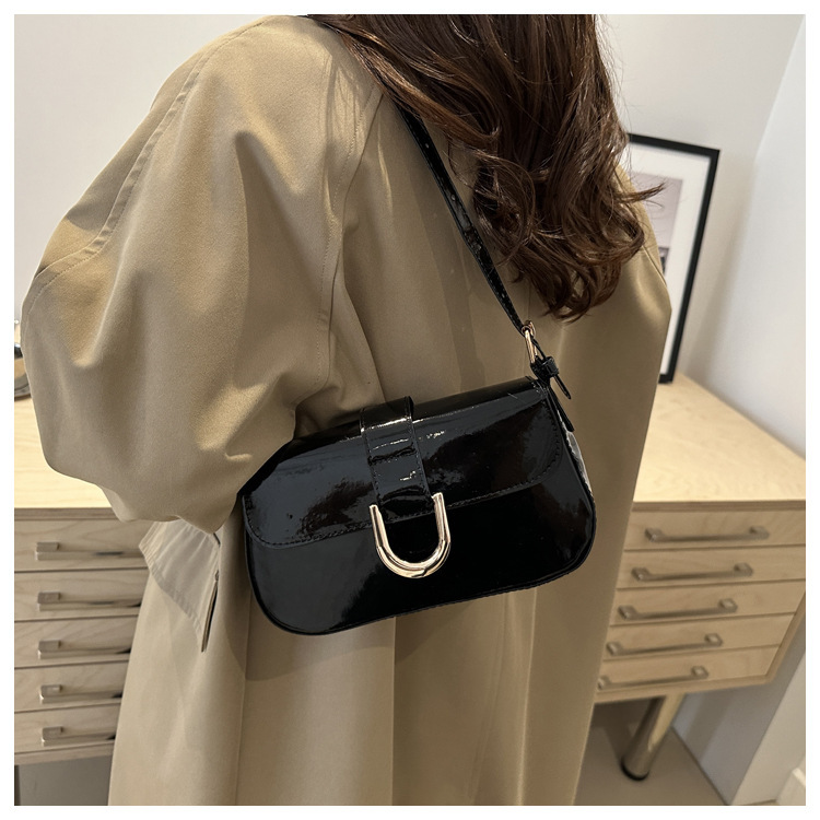 Высококлассная сумка для женщин, ретро винно-красная пряжка-подкова, модная сумка, сумка под мышкой, сумка-мессенджер через плечо